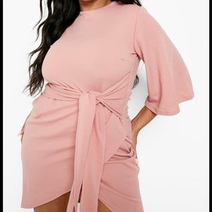 Plus size black kimono wait wrap dress